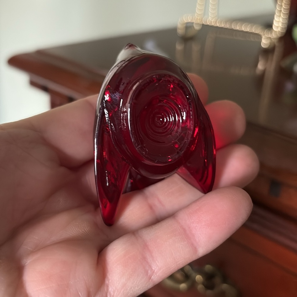 Mosser Red Glass Bird Figurine - Picture 3 of 4